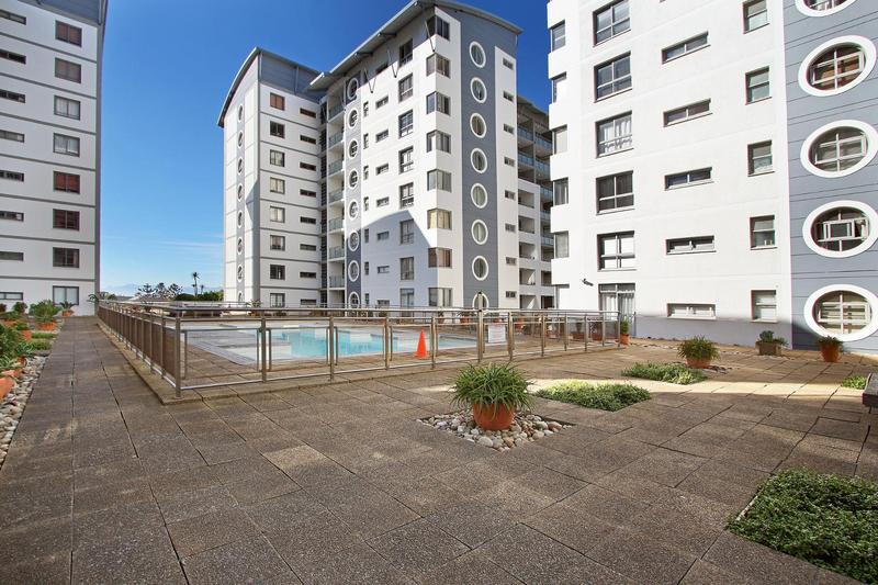 To Let 2 Bedroom Property for Rent in Claremont Western Cape